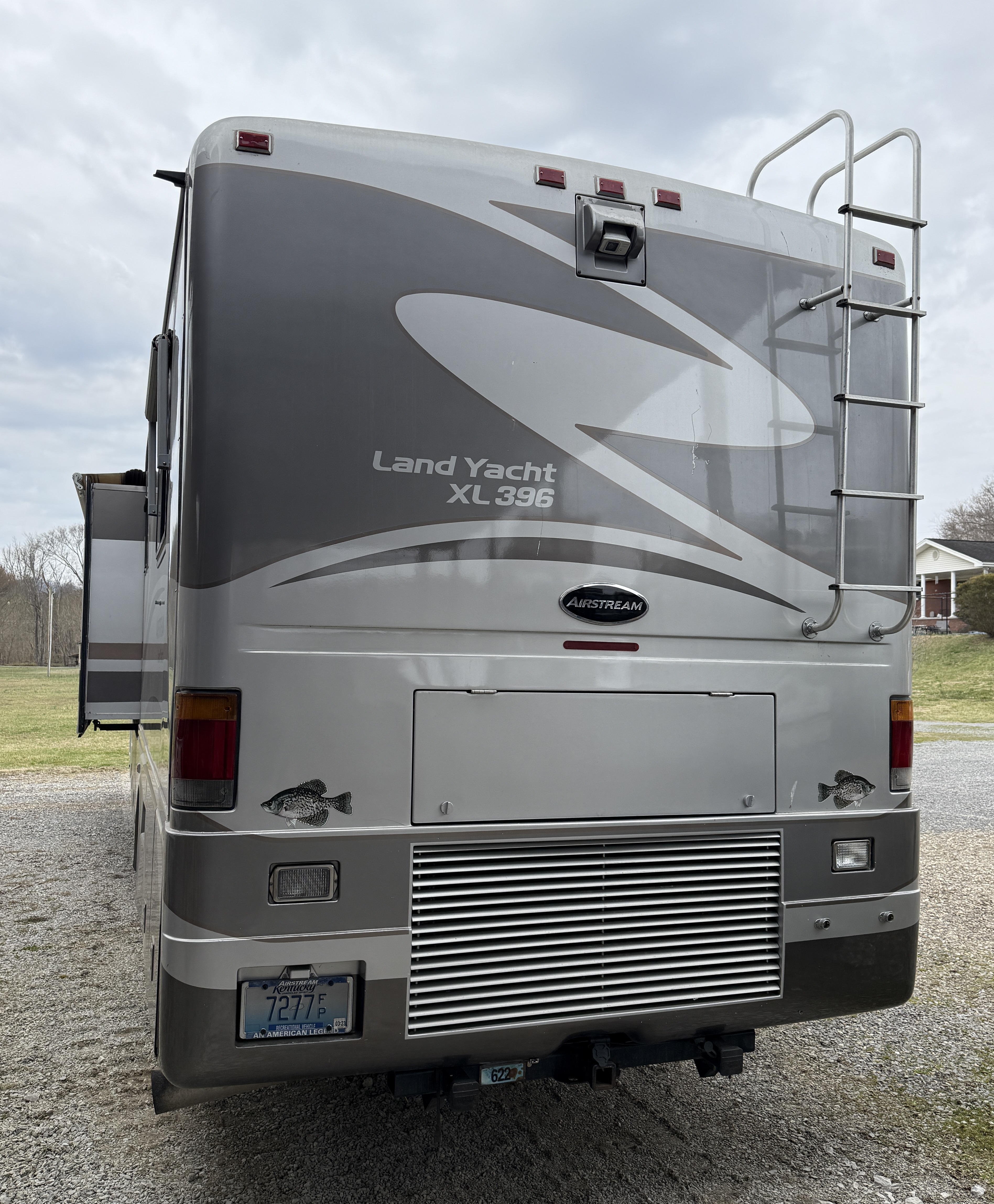 2001 AIRSTREAM Land Yacht XL396 - view 3 of 30