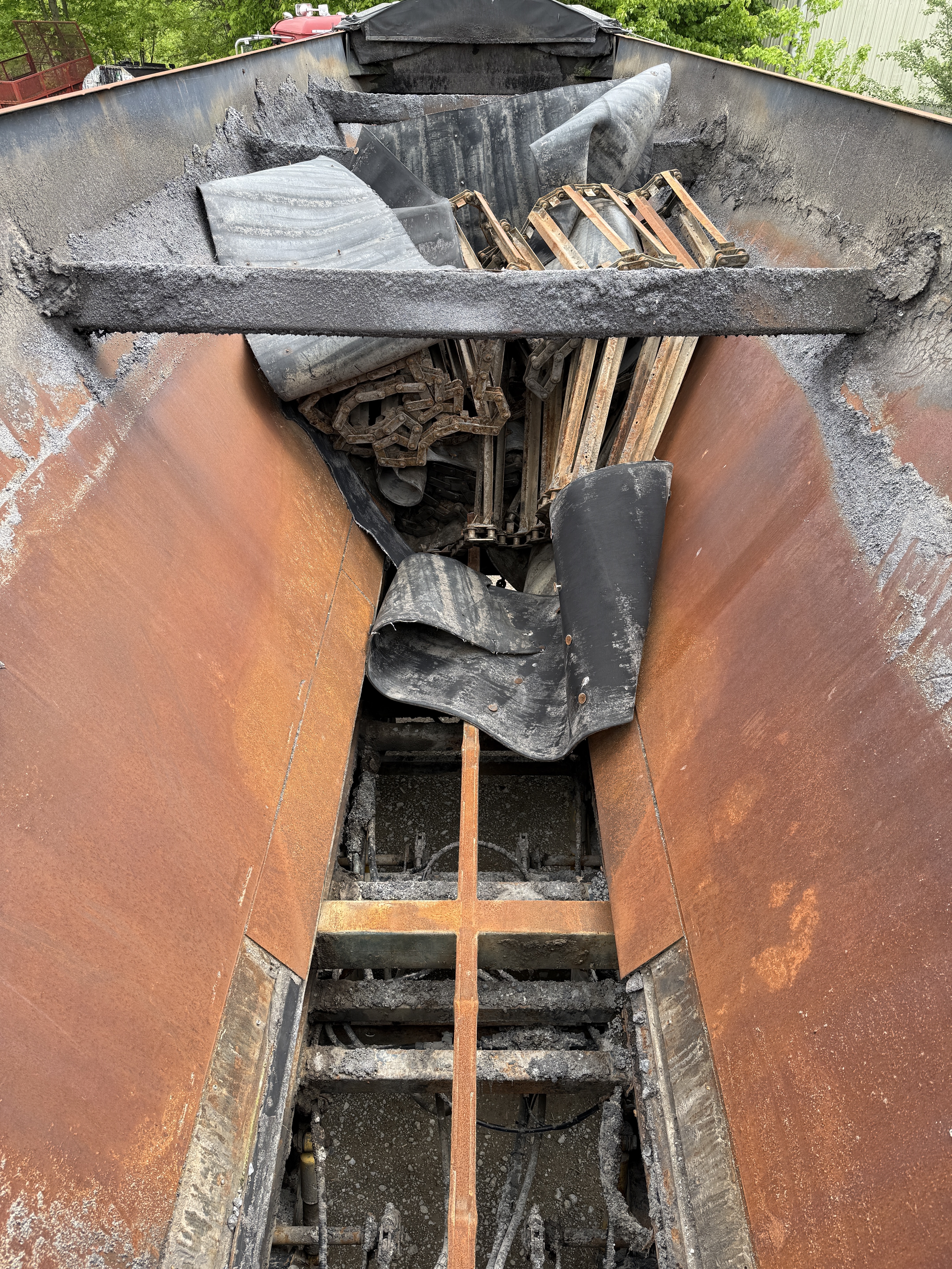 2001 RED RIVER LB334 - view 16 of 16