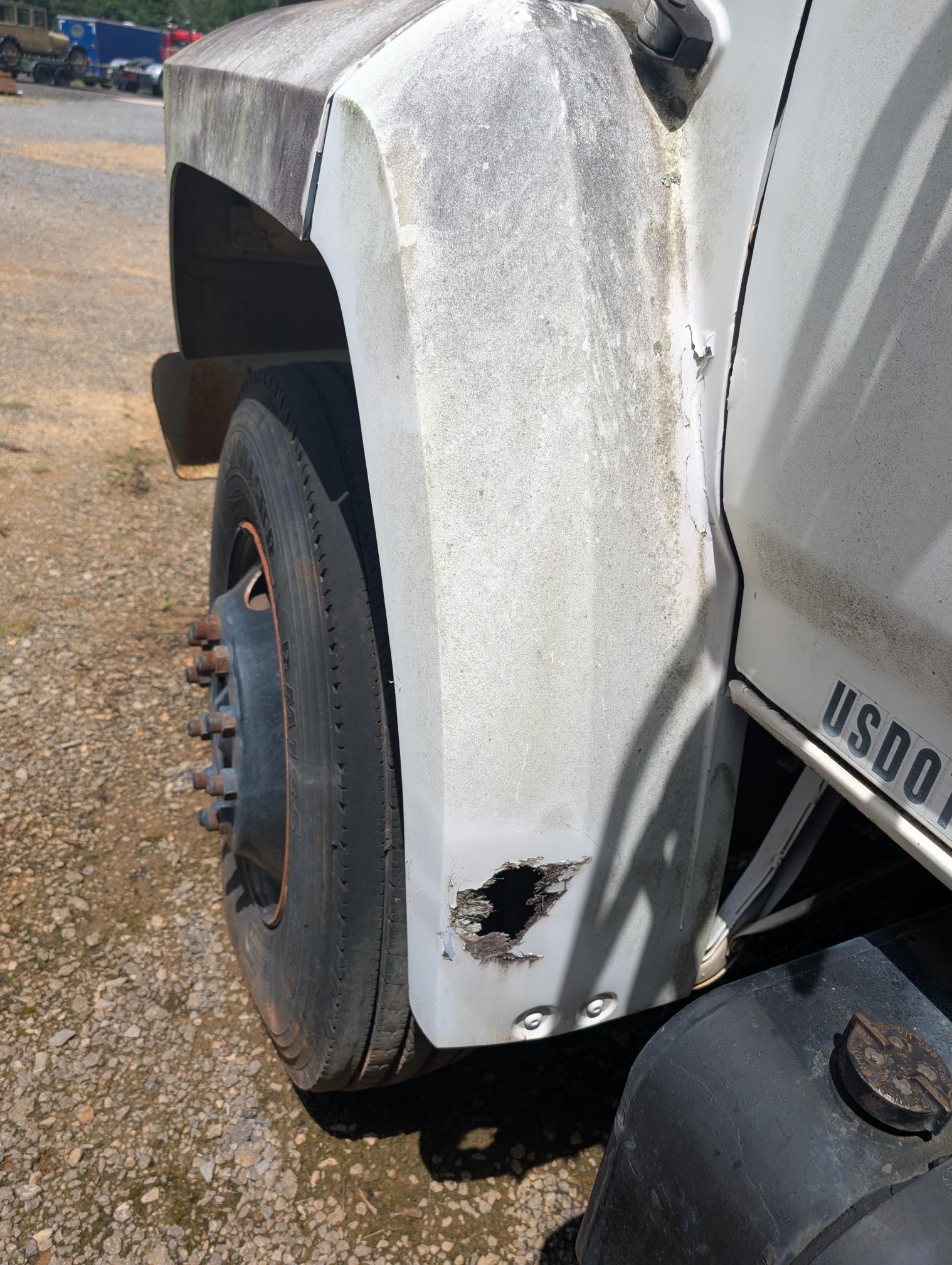 1988 SKYHOOK F800 - view 17 of 30