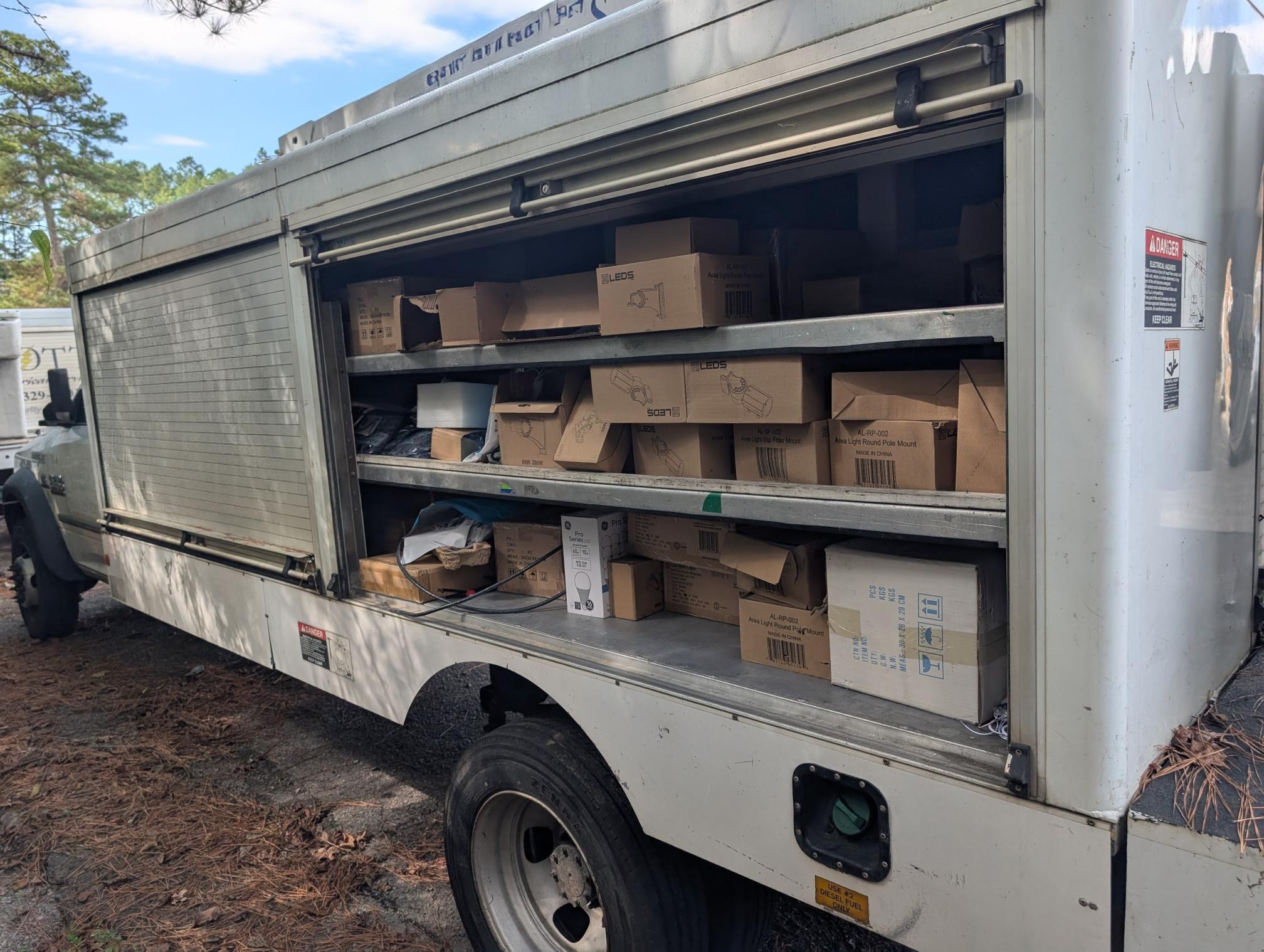 2017 RAM 5500 - view 8 of 20