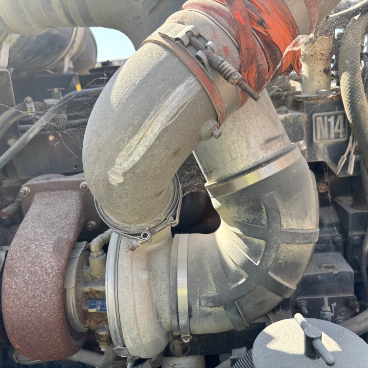 2004 PETERBILT 357 - view 8 of 9