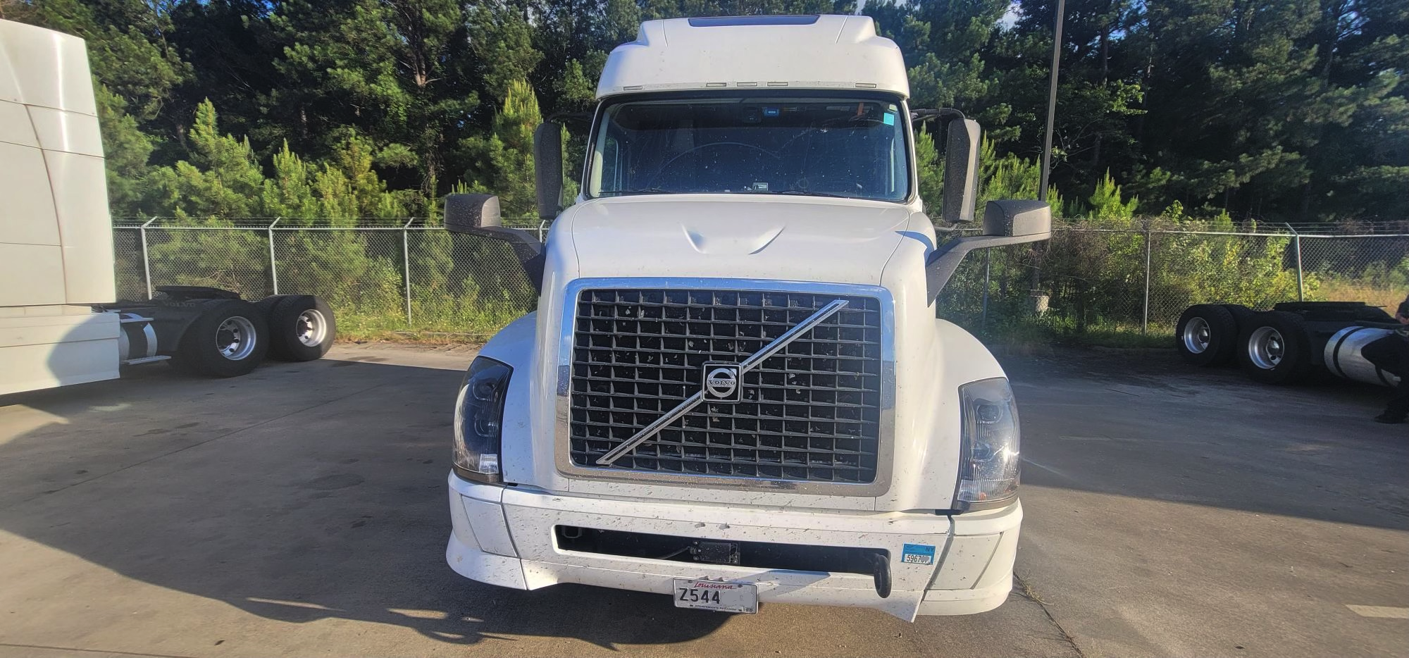 2015 VOLVO VNL - view 8 of 8