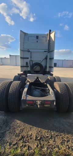 2015 VOLVO VNL - view 3 of 8