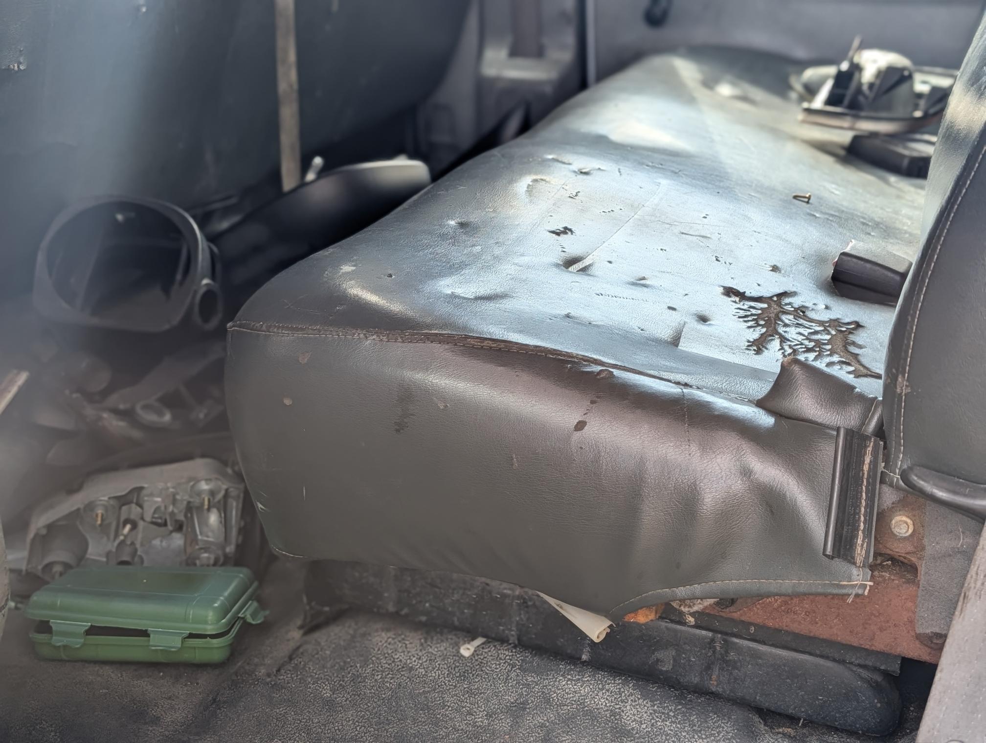 2002 FORD F550 - view 18 of 30