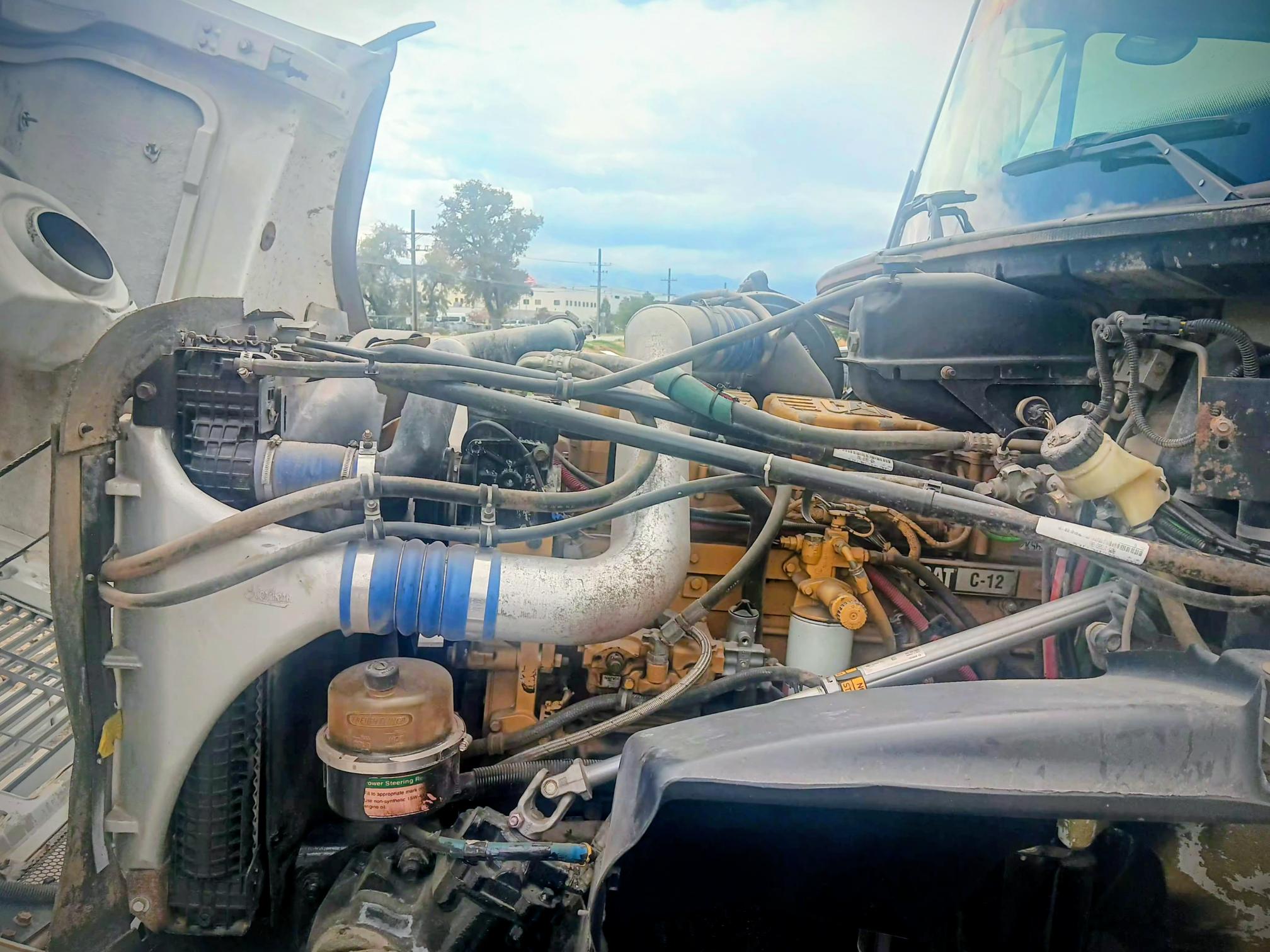 2002 FREIGHTLINER FL 112 - view 13 of 19