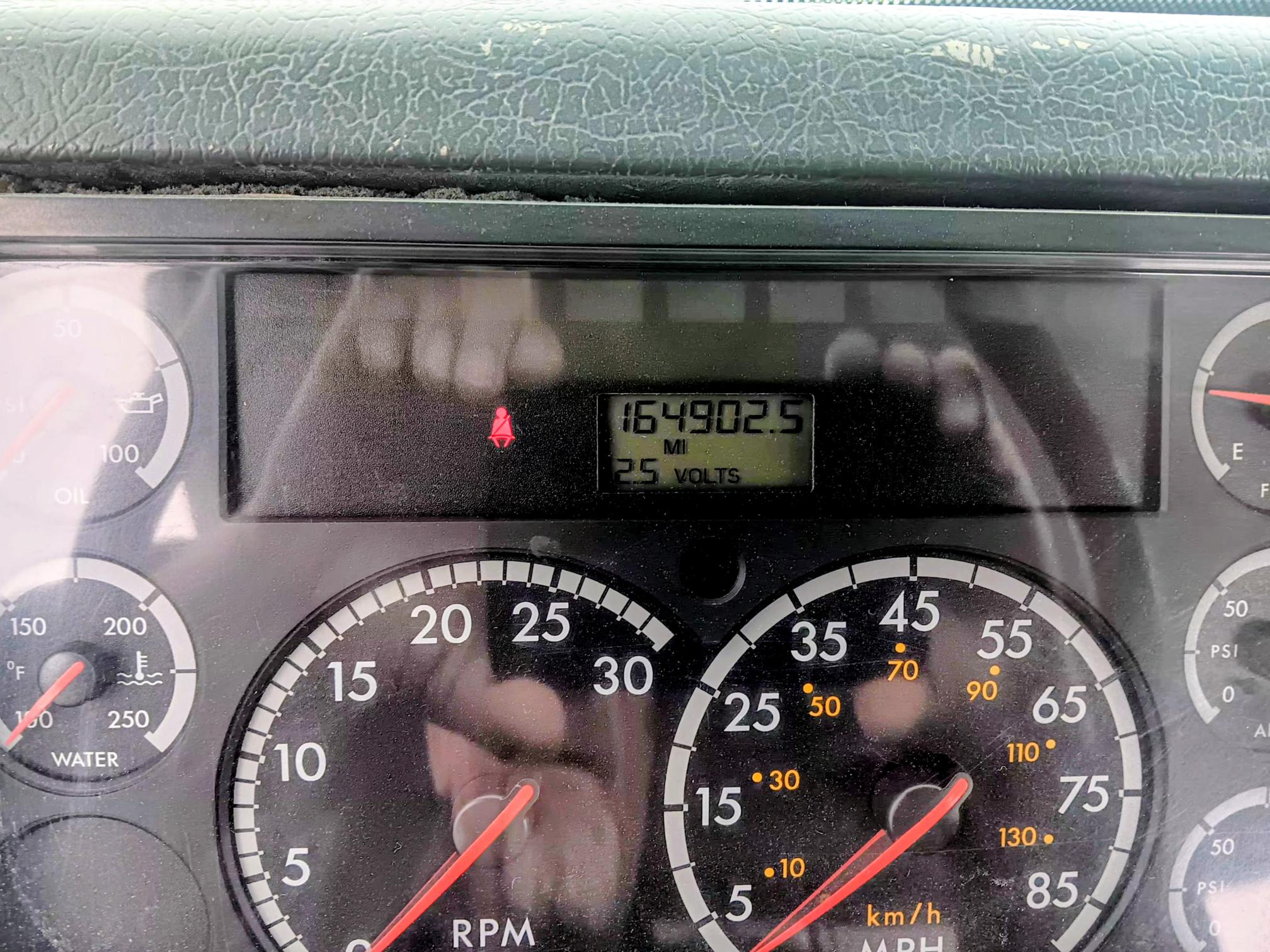 2002 FREIGHTLINER FL 112 - view 8 of 19