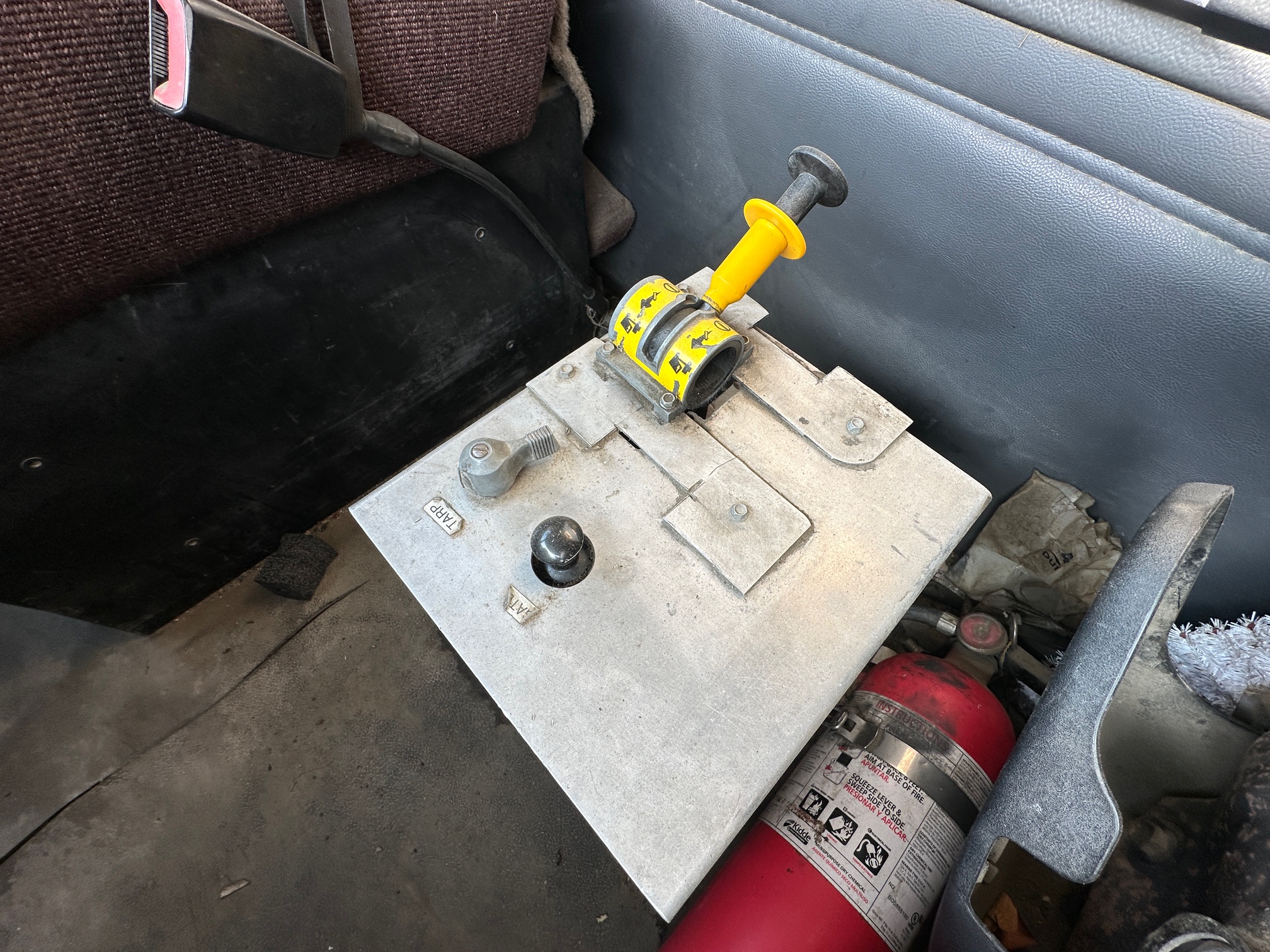 2016 PETERBILT 567 - view 15 of 30