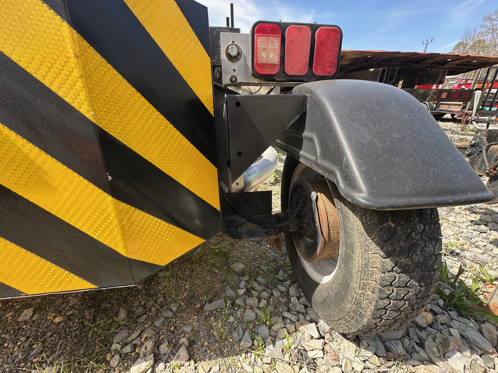 1997 TRAFFIX DEVICES 10002 - view 15 of 19