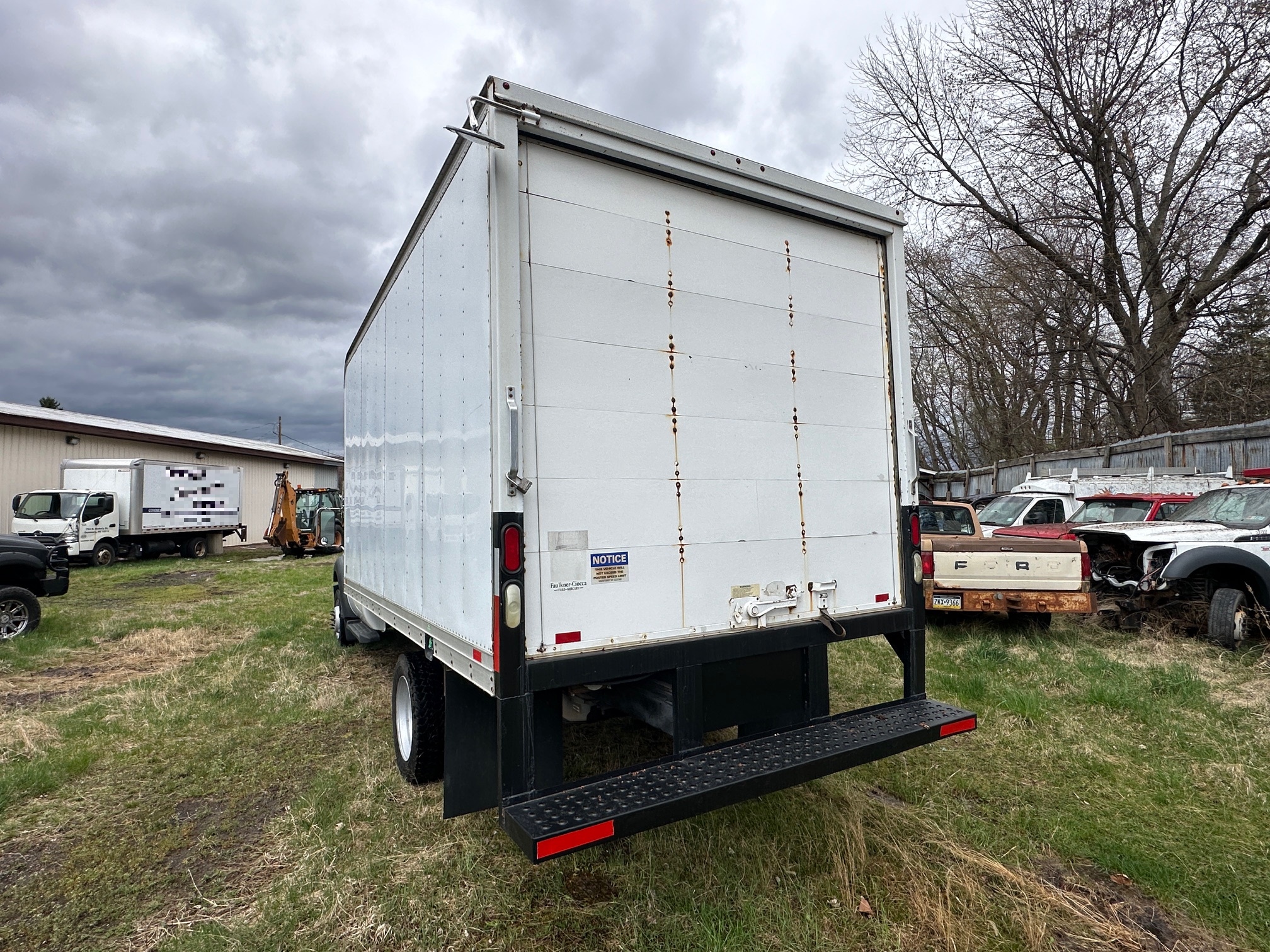 2011 FORD F450 16 - view 12 of 30