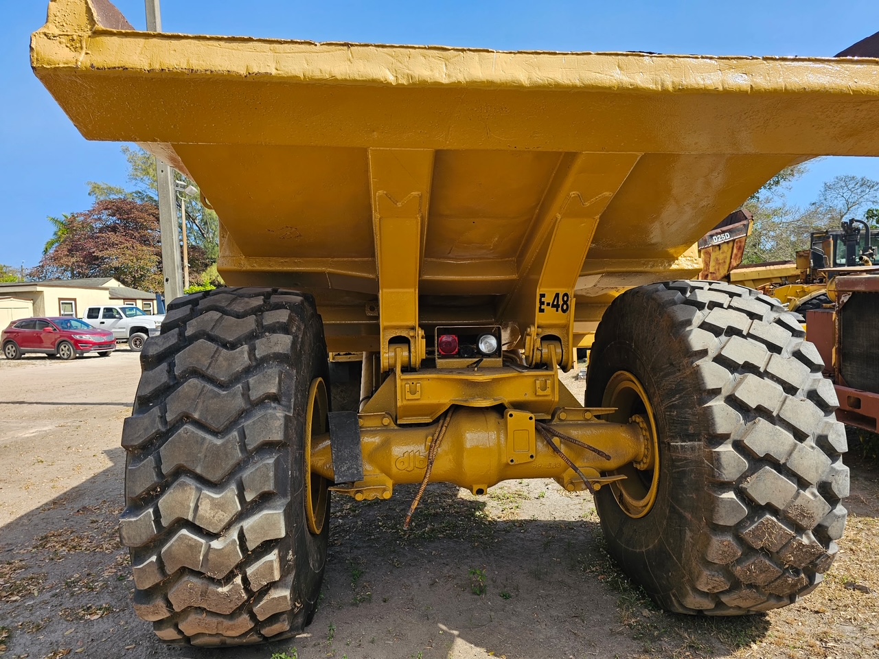 1985 CATERPILLAR D25D - view 5 of 7