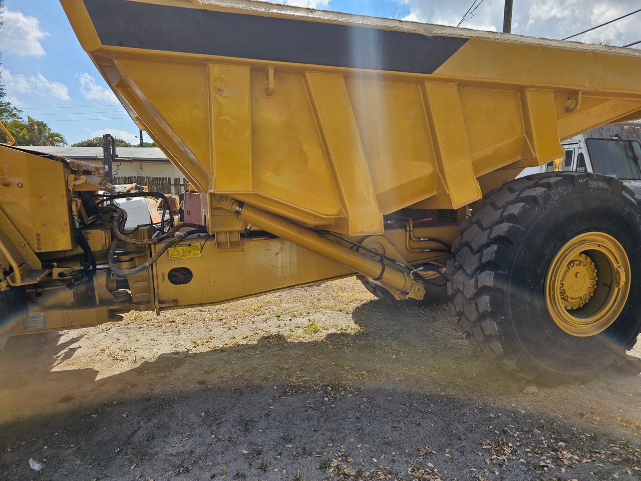 1985 CATERPILLAR D25D - view 6 of 7