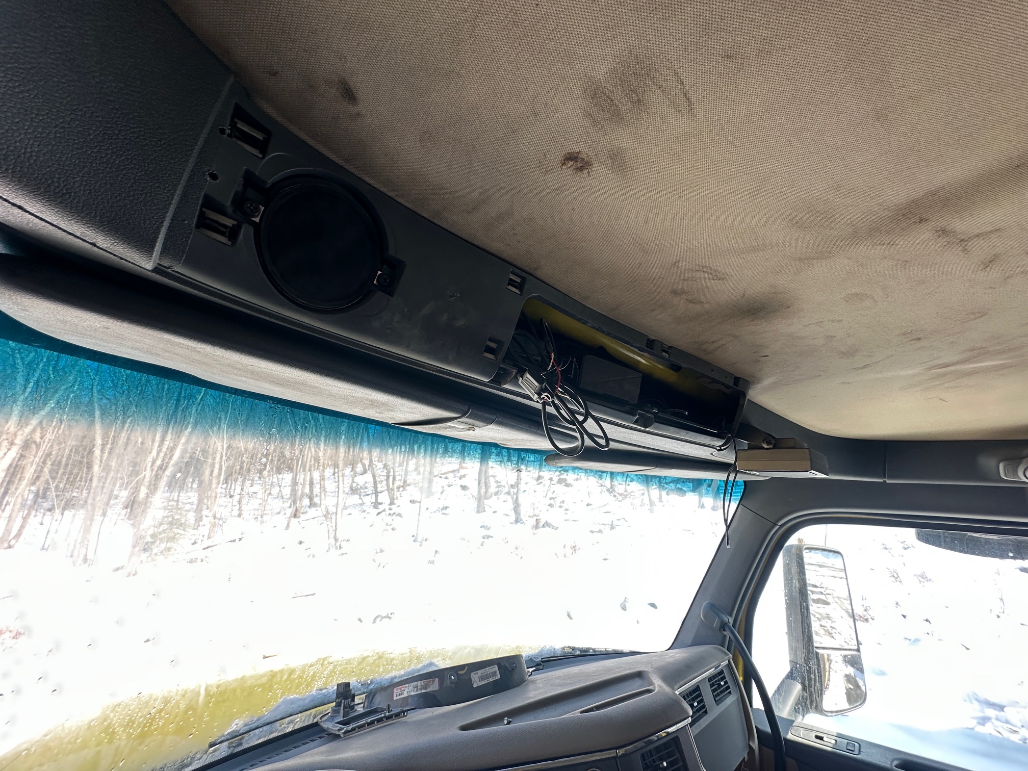 2017 PETERBILT 567 - view 11 of 49