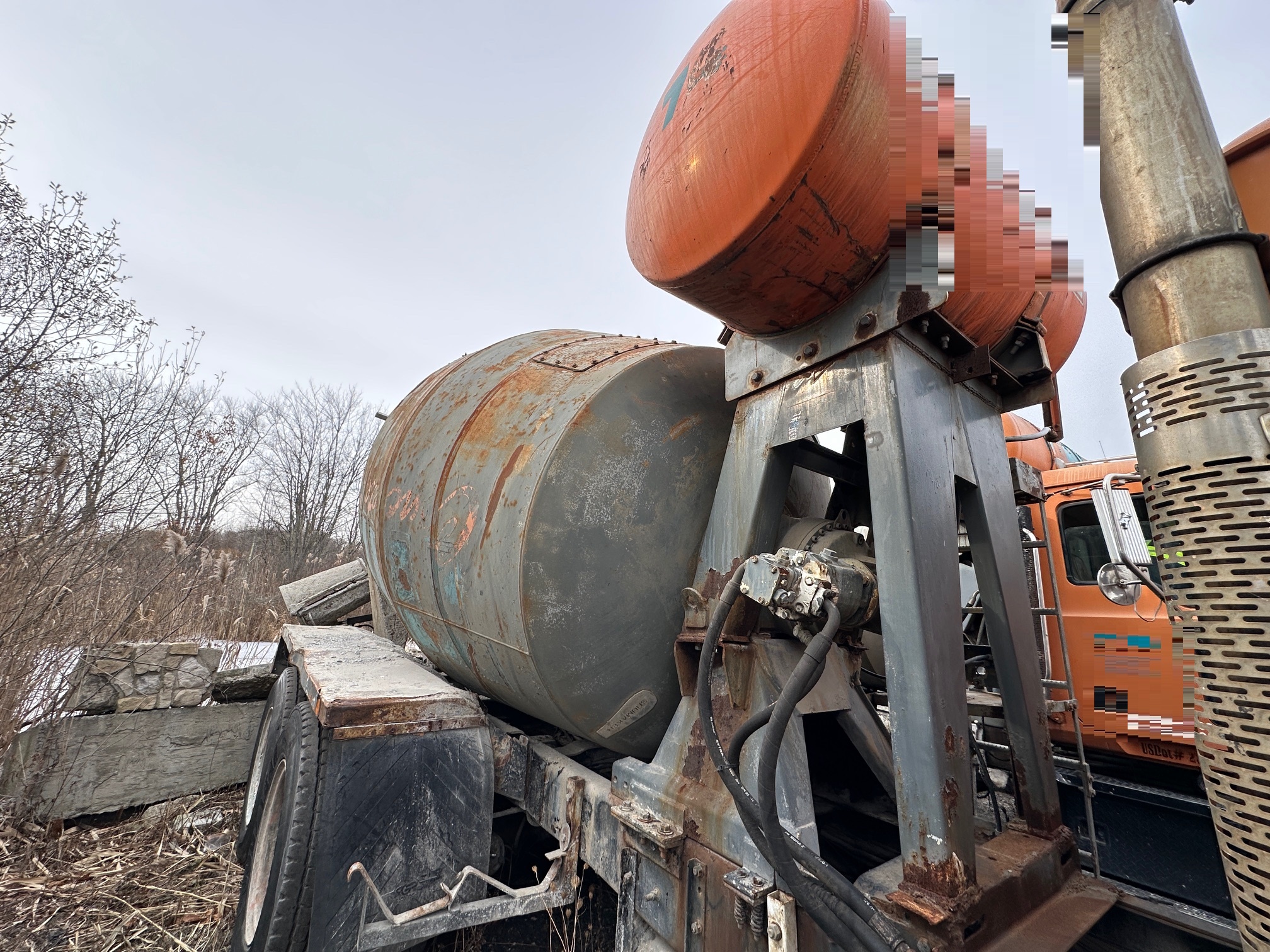 1992 MACK DM690SX - view 5 of 30