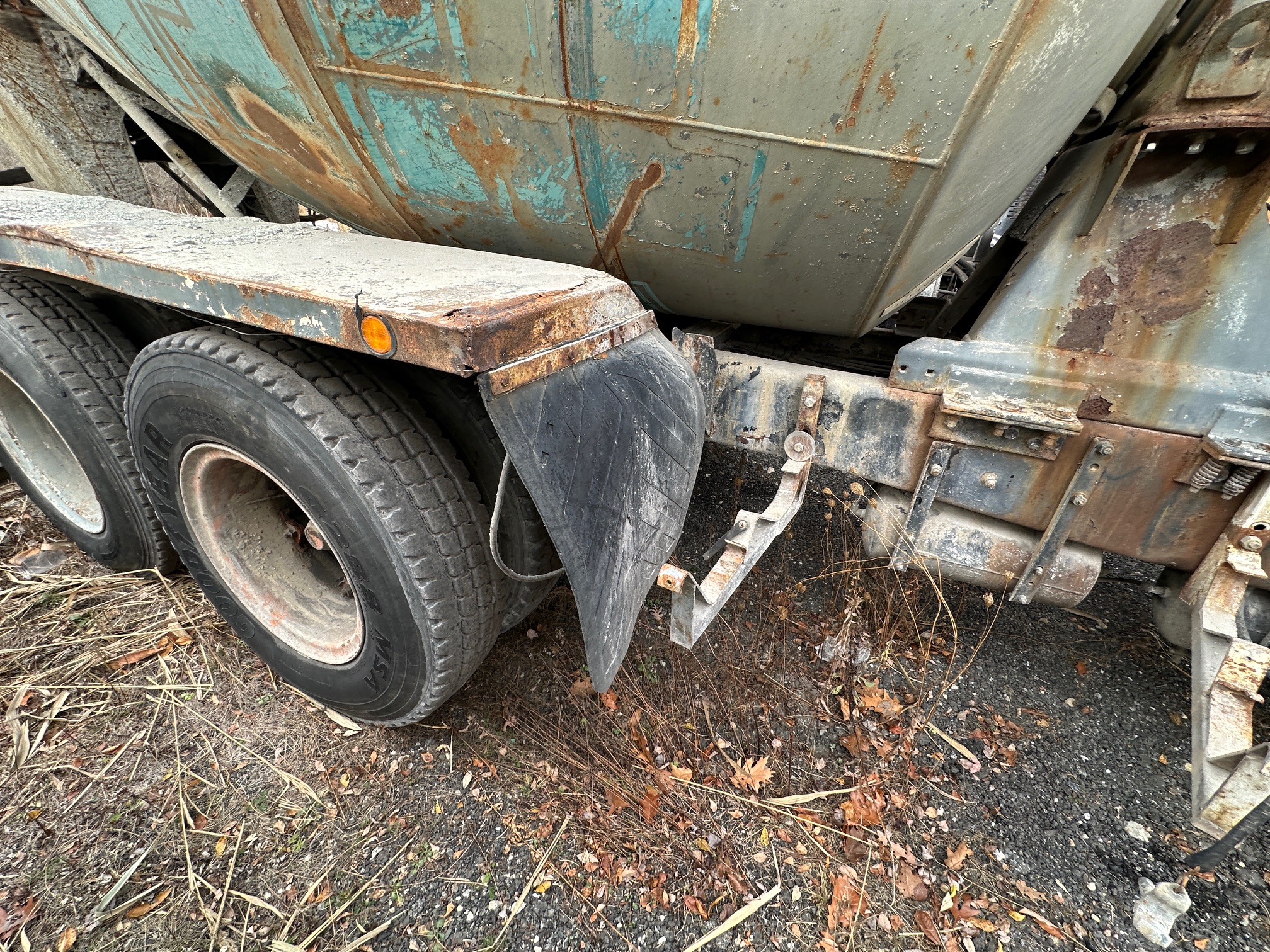 1992 MACK DM690SX - view 10 of 30