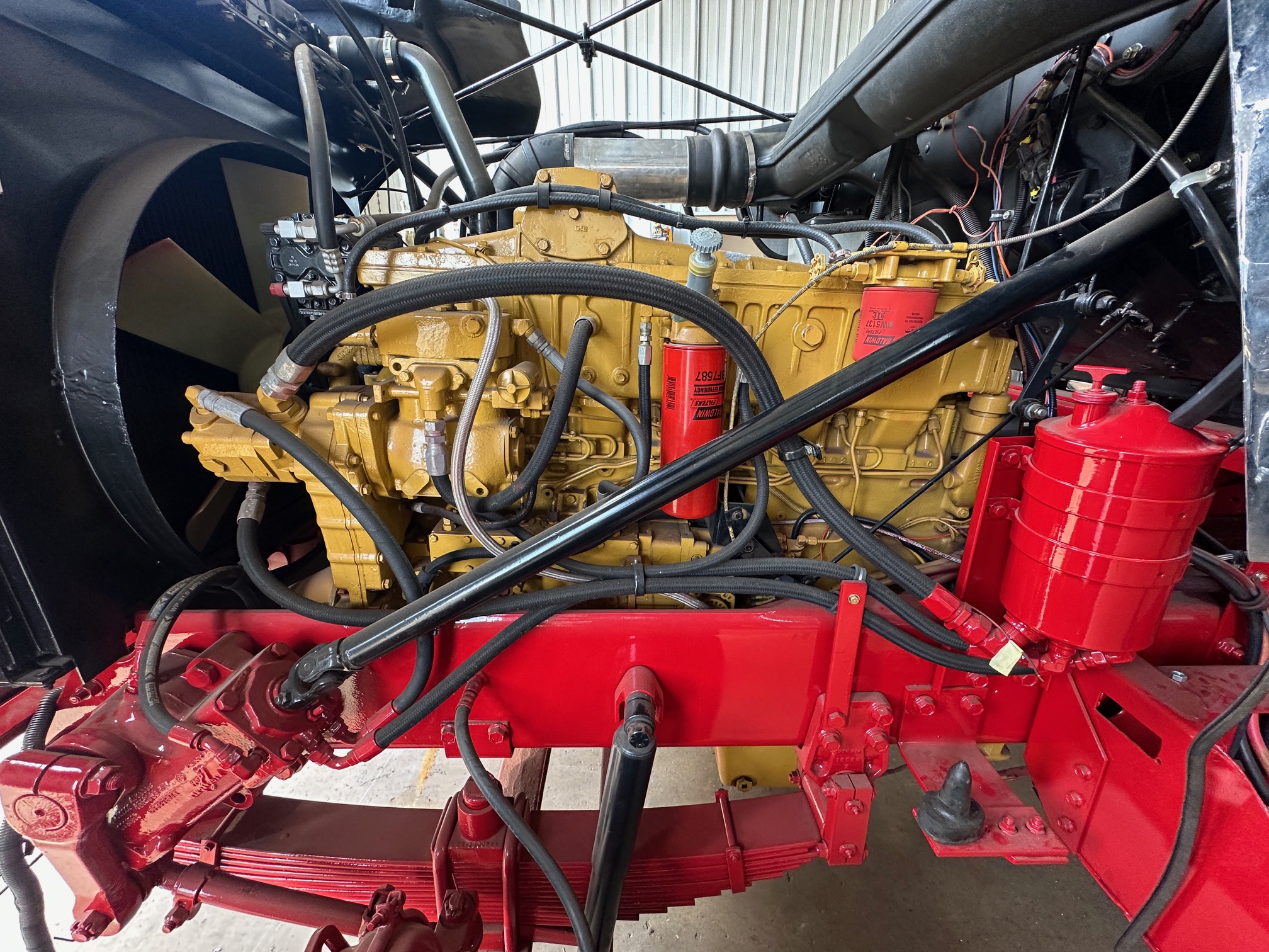 1987 AUTOCAR DK6 Tilt Nose - view 20 of 30