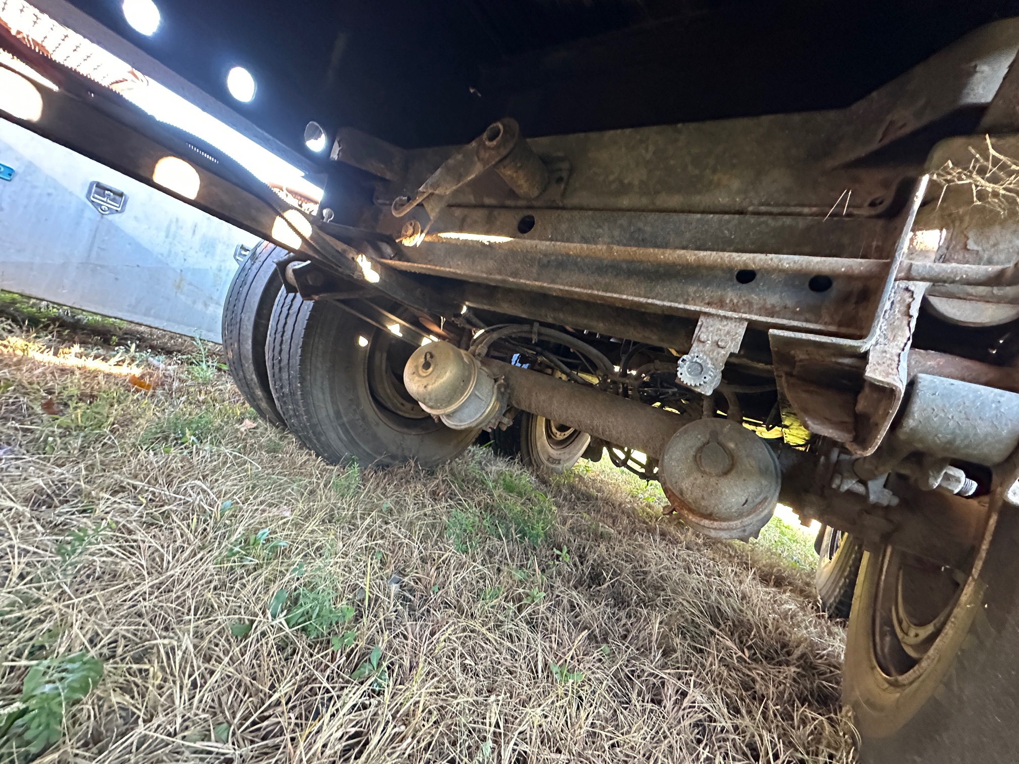 2008 UTILITY 48 - view 6 of 14