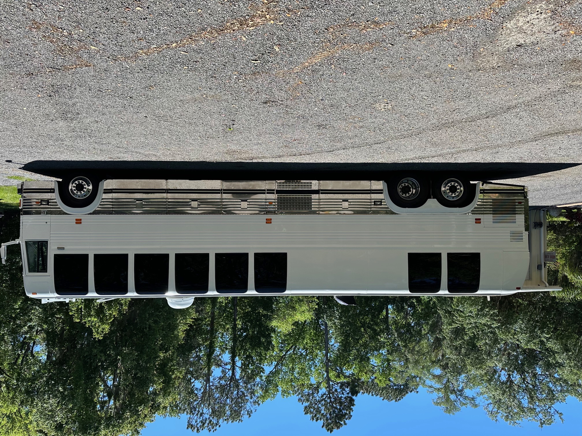 1998 PREVOST XL 45 - view 3 of 29