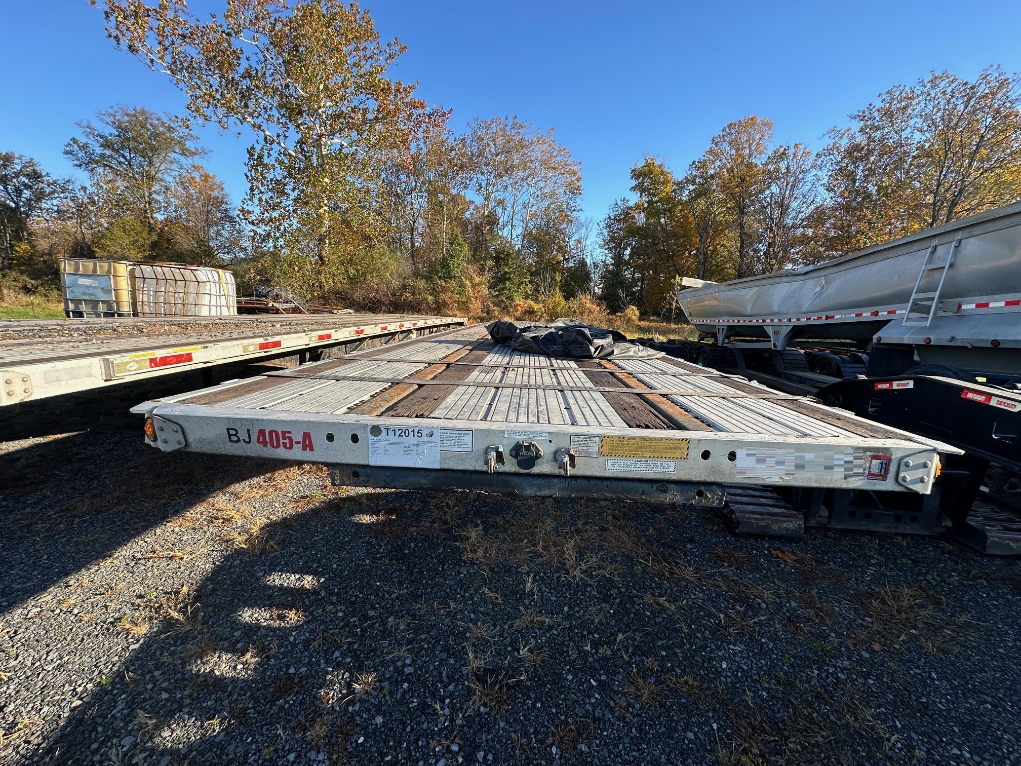 2012 UTILITY 53 - view 3 of 20