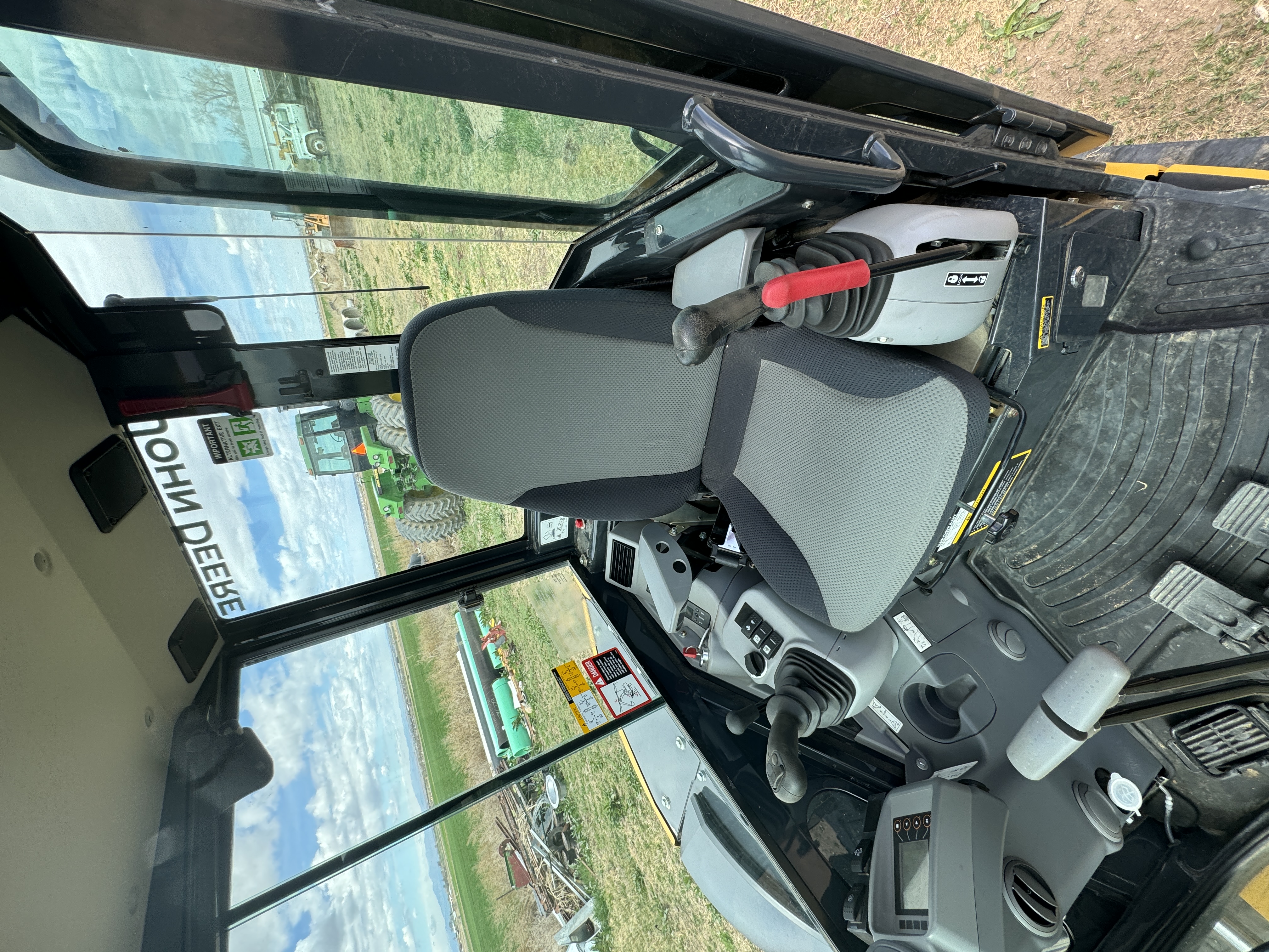 2021 DEERE 50G - view 13 of 30