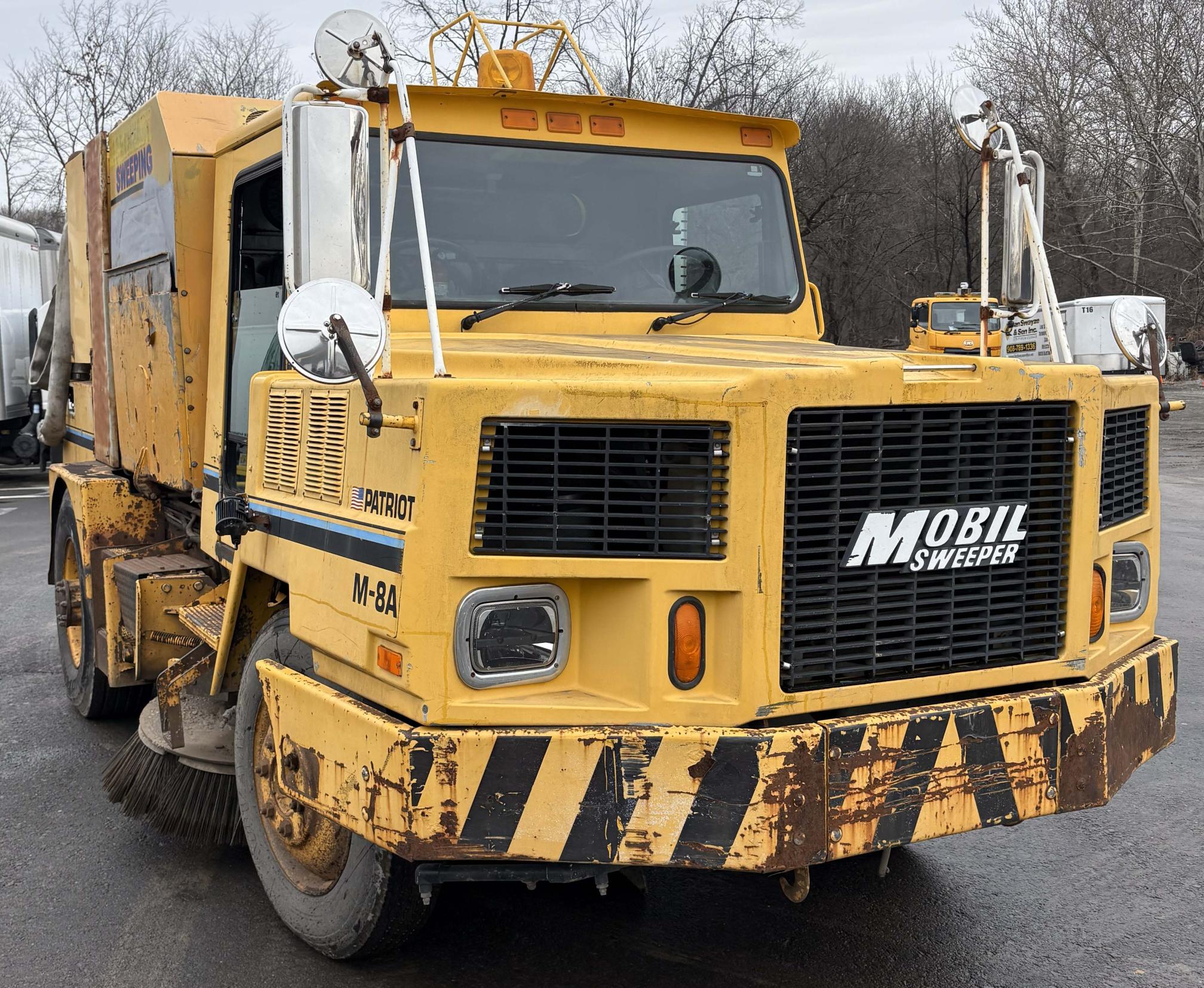 1996 ATHEY MOBIL M-8A Patriot - view 8 of 21