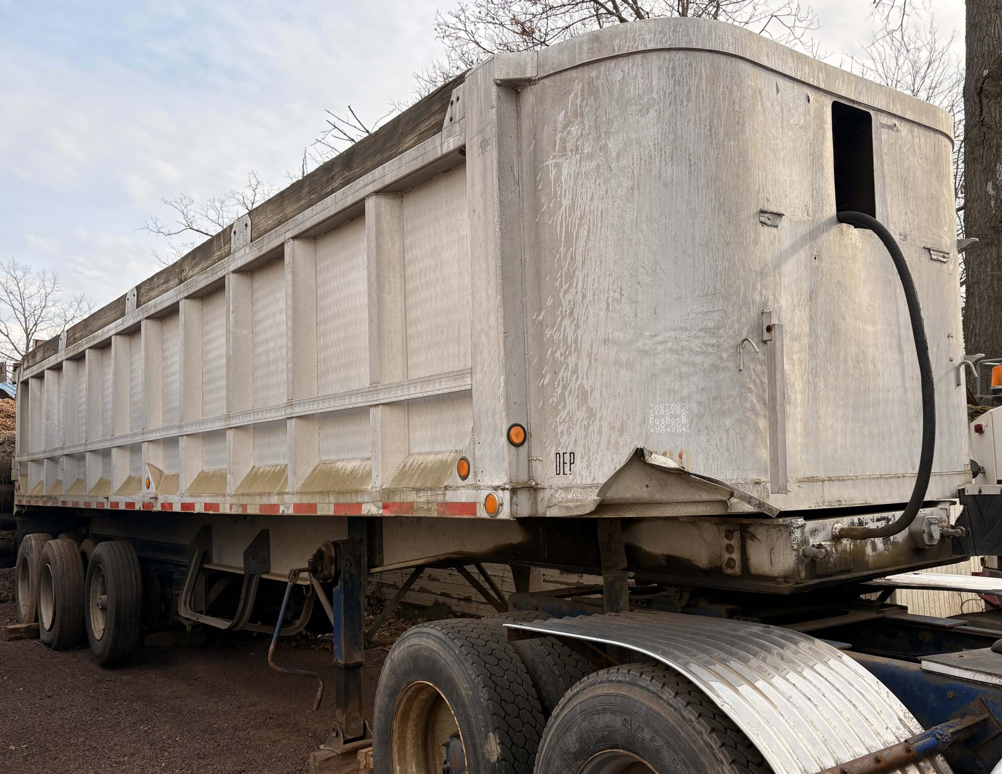 1983 RAVEN 34 - view 1 of 18