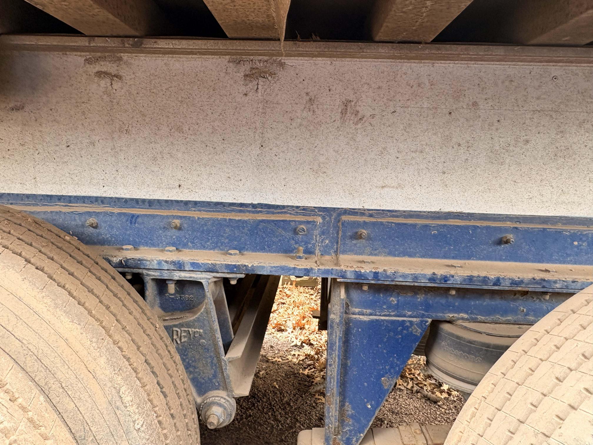 1983 RAVEN 34 - view 6 of 18