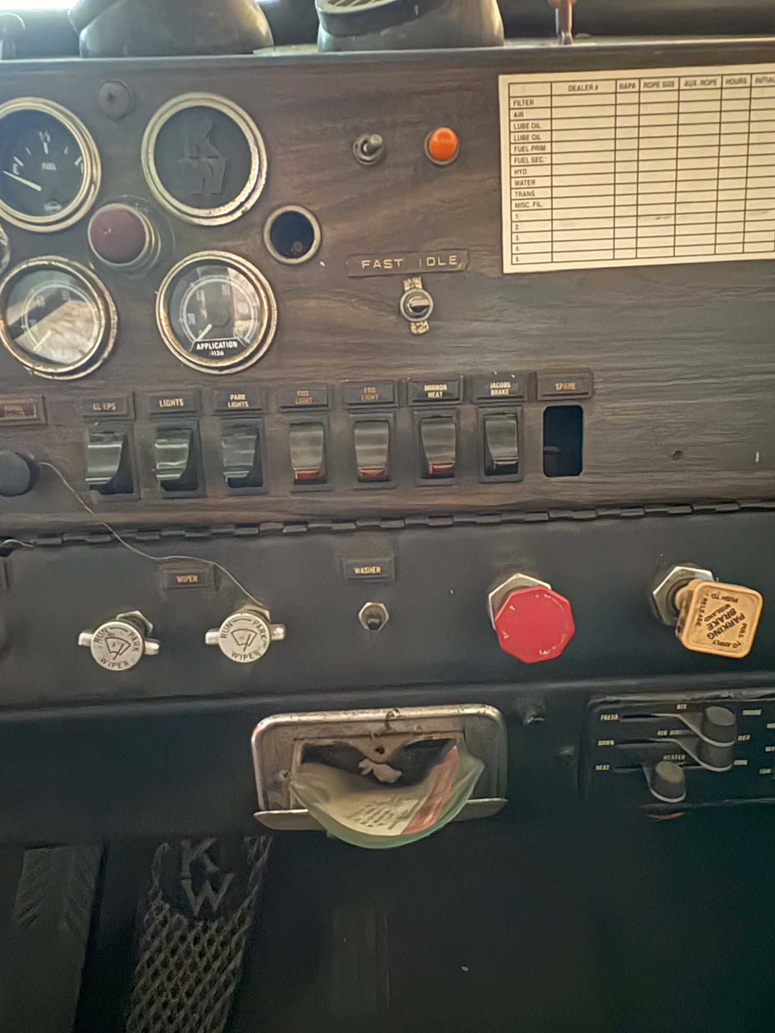 1975 KENWORTH W900 - view 14 of 22