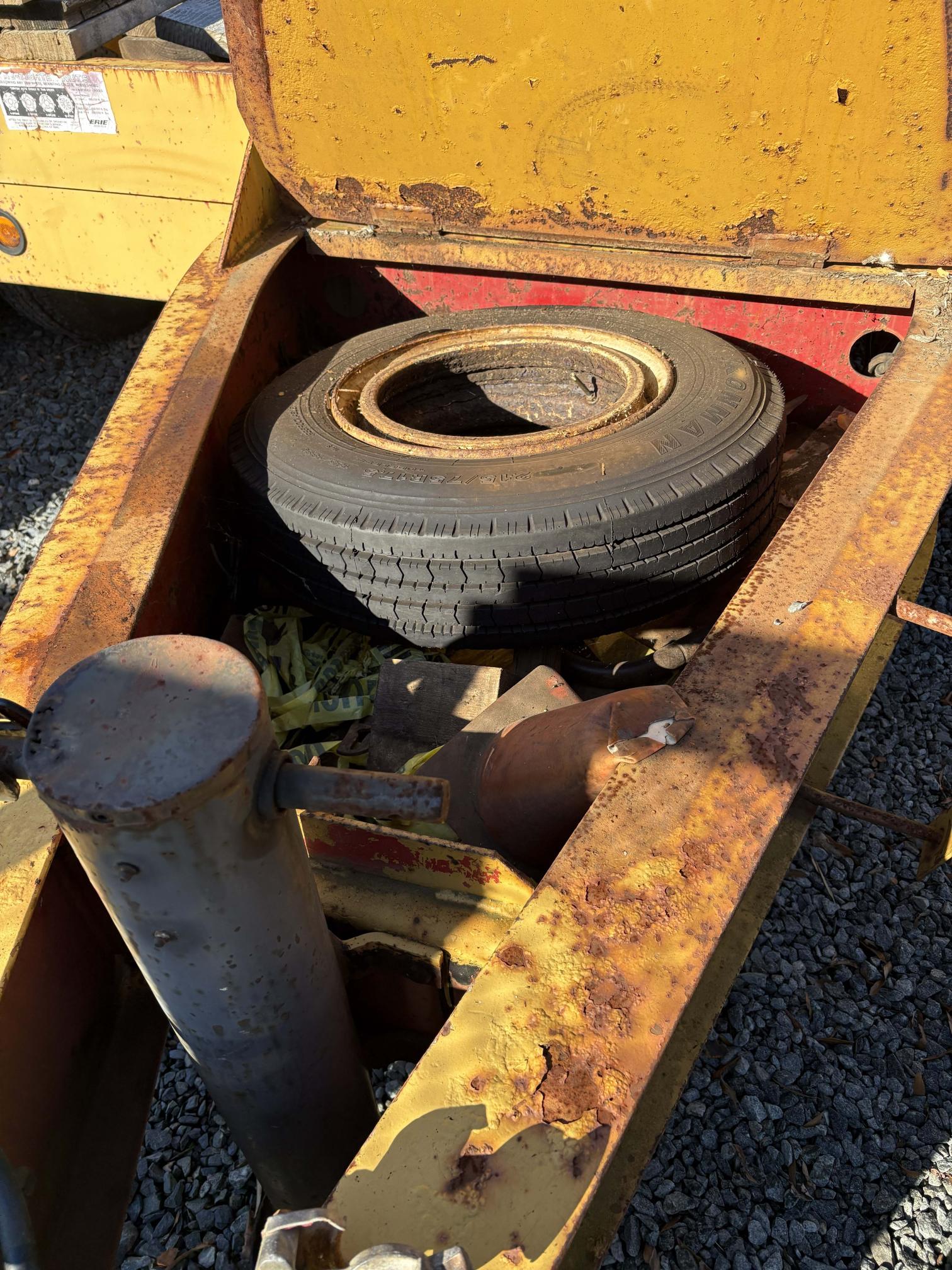 1999 EAGER BEAVER 33 - view 10 of 17