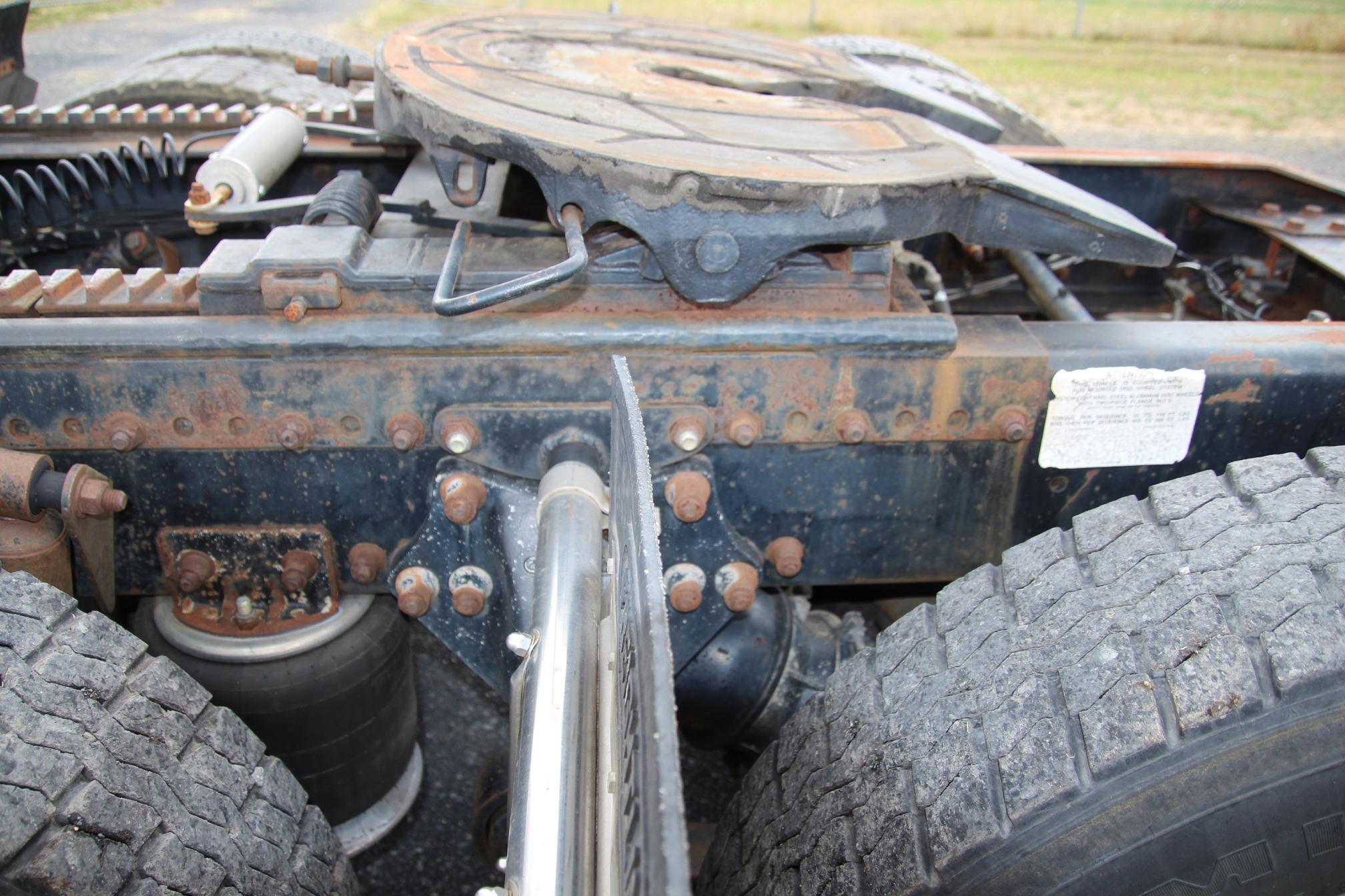 1996 FREIGHTLINER 120 - view 10 of 30