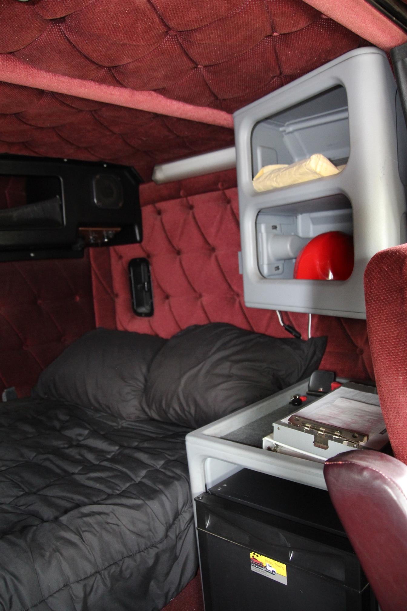 1996 FREIGHTLINER 120 - view 19 of 30