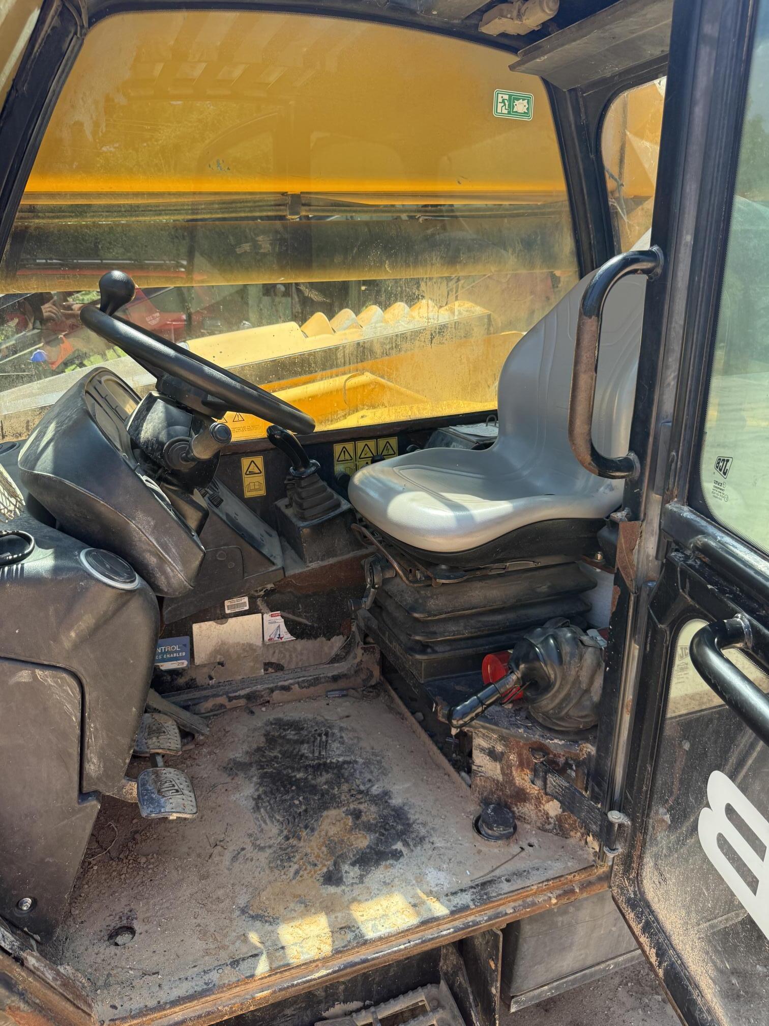 2017 JCB 512-56 - view 17 of 21