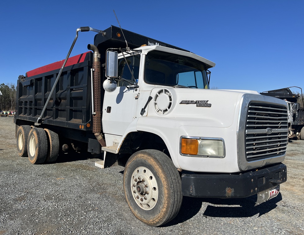1994 FORD l-9000 - view 1 of 22