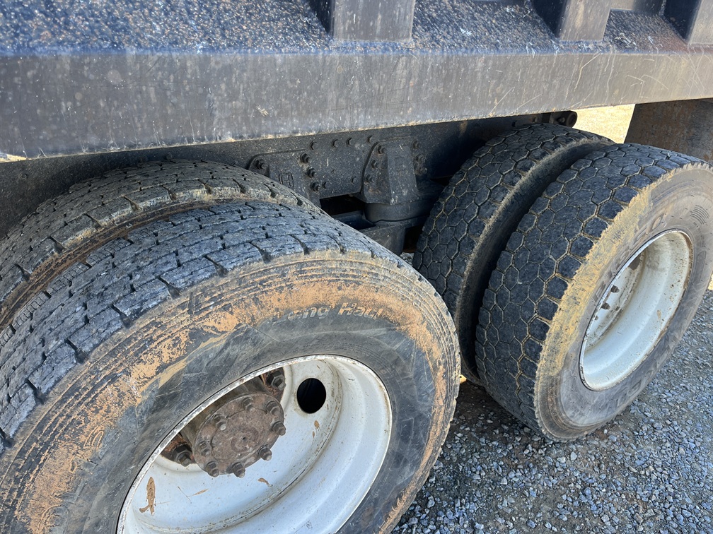 1994 FORD l-9000 - view 14 of 22